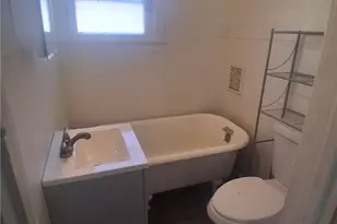 3306 W 52nd St, Loveland, OH 44102 - Photo 5