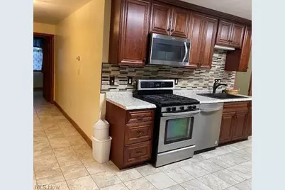 202 Old State Road S, Norwalk, OH 44857 - Photo 5