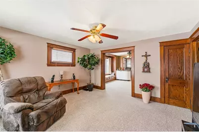 34 N Bon Air Avenue, Youngstown, OH 44509 - Photo 11