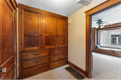 34 N Bon Air Avenue, Youngstown, OH 44509 - Photo 17