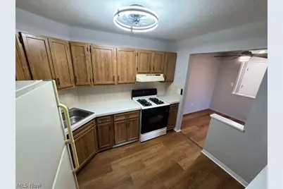 3675 Clague Road #302, North Olmsted, OH 44070 - Photo 21