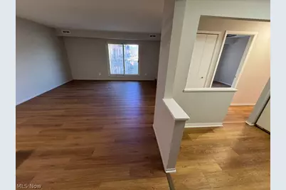 3675 Clague Road #302, North Olmsted, OH 44070 - Photo 9