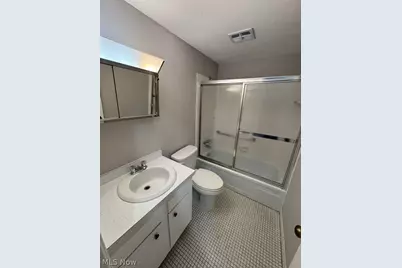 3675 Clague Road #302, North Olmsted, OH 44070 - Photo 19