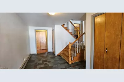 285 Tanglewood Trail, Wadsworth, OH 44281 - Photo 3