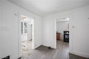 434 Matthews St, Akron, OH 44306 - Photo 11