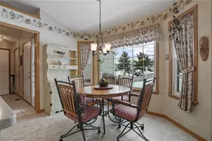 2837 Stratford Cir, Akron, OH 44312 - Photo 29