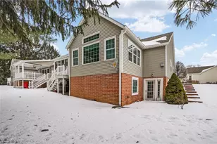 2837 Stratford Cir, Akron, OH 44312 - Photo 3