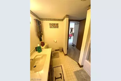 400 Lyons Avenue, East Palestine, OH 44413 - Photo 23