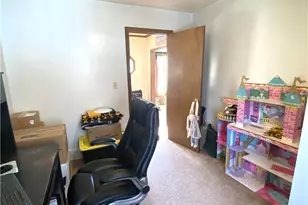 400 Lyons Ave, East Palestine, OH 44413 - Photo 21