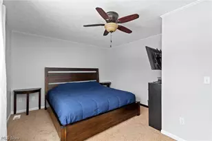 695 Hillcrest Dr, Wadsworth, OH 44281 - Photo 15