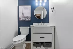 695 Hillcrest Dr, Wadsworth, OH 44281 - Photo 13