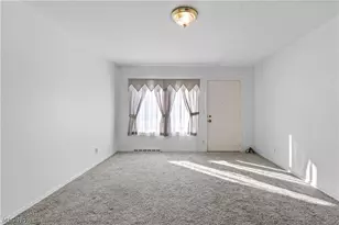 255 Taylor Rd, Barberton, OH 44203 - Photo 5