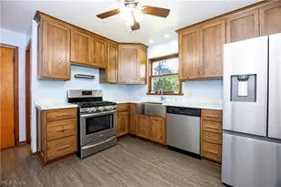 2874 Melrose Dr, Wooster, OH 44691 - Photo 5
