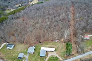 4257 Jade Rd NW, Dellroy, OH 44620 - Photo 39