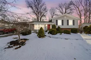 6239 Dunbar Dr, Mentor, OH 44060 - Photo 3