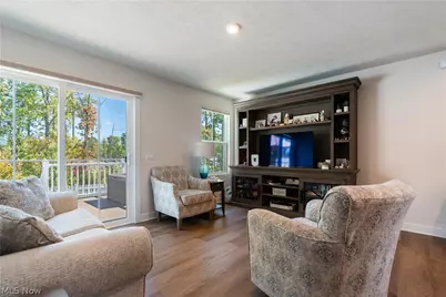 1011 Sunrise Way, Akron, OH 44312 - Photo 13