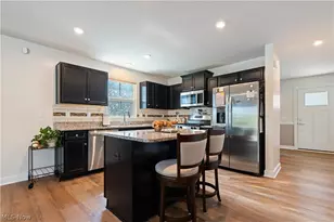 1011 Sunrise Wy, Akron, OH 44312 - Photo 11