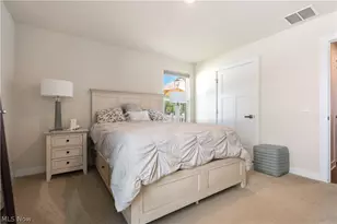 1011 Sunrise Wy, Akron, OH 44312 - Photo 19