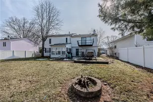 920 Howard St, Elyria, OH 44035 - Photo 23