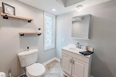 920 Howard Street, Elyria, OH 44035 - Photo 13