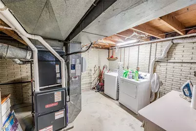 920 Howard Street, Elyria, OH 44035 - Photo 19