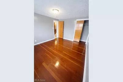 7014 Thornton Drive #Up, Parma, OH 44129 - Photo 13