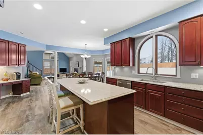 8412 Windsor Way, Grandview Heights, OH 44147 - Photo 17