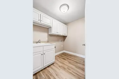 7331 Jimmie Street SW, Massillon, OH 44646 - Photo 15