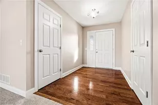 7331 Jimmie St SW, Massillon, OH 44646 - Photo 5