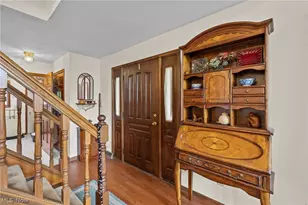 866 S Court St, Medina, OH 44256 - Photo 5