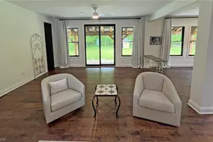 8860 Sharp Rd, Olmsted Twp, OH 44138 - Photo 5