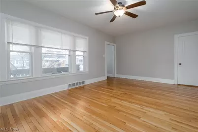 2056 - 2058 Wascana Avenue, Oakwood, OH 44107 - Photo 3