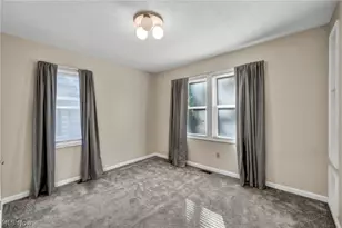 852 Storer Ave, Akron, OH 44320 - Photo 17