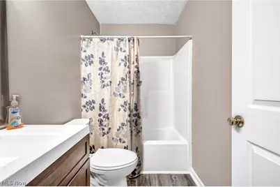 852 Storer Avenue, Akron, OH 44320 - Photo 15