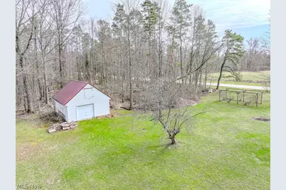 2695 River Road, Willoughby Hills, OH 44094 - Photo 25