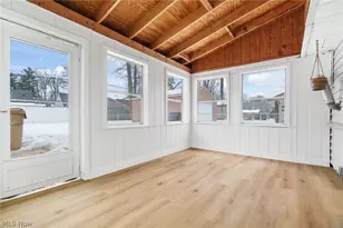 1912 Hanover St, Cuyahoga Falls, OH 44221 - Photo 11