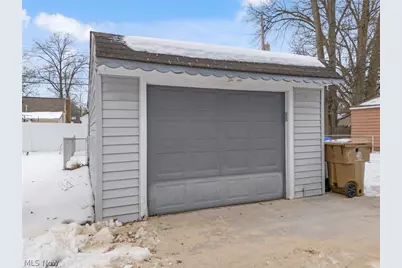 1912 Hanover Street, Cuyahoga Falls, OH 44221 - Photo 23