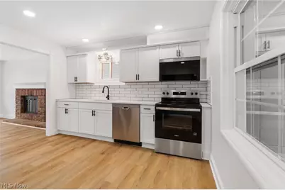 1912 Hanover Street, Cuyahoga Falls, OH 44221 - Photo 9