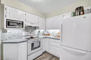 2226 Quayle Dr, Akron, OH 44312 - Photo 7