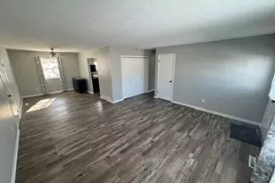 1206 Heatherstone Dr, Painesville Twp, OH 44077 - Photo 3