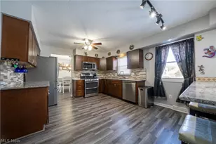 370 Lear Rd, Avon Lake, OH 44012 - Photo 9