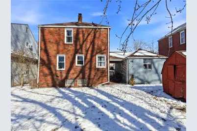 298 E Ford Avenue, Barberton, OH 44203 - Photo 33