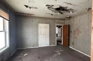 756 Brown St, Akron, OH 44311 - Photo 5