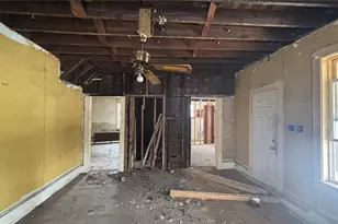 756 Brown St, Akron, OH 44311 - Photo 7