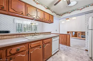 3845 State Route 305, Worthington, OH 44470 - Photo 27