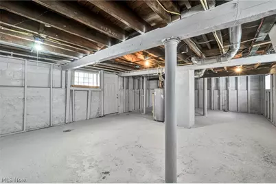 18526 Underwood Avenue, Loveland, OH 44119 - Photo 41