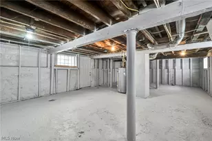 18526 Underwood Ave, Loveland, OH 44119 - Photo 41