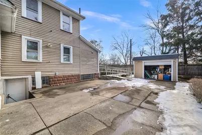 18526 Underwood Avenue, Loveland, OH 44119 - Photo 47