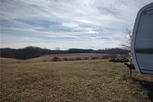 11973 Virtue Rd, Kimbolton, OH 43716 - Photo 9