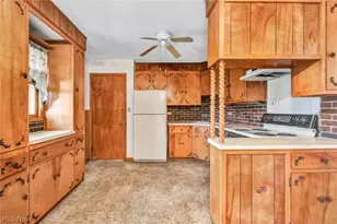 7181 York Rd, Parma, OH 44130 - Photo 9